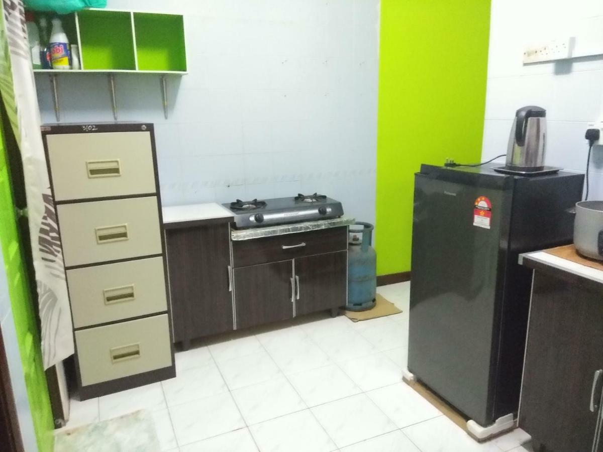 Seri Lagenda Apartment Kuah Exterior photo